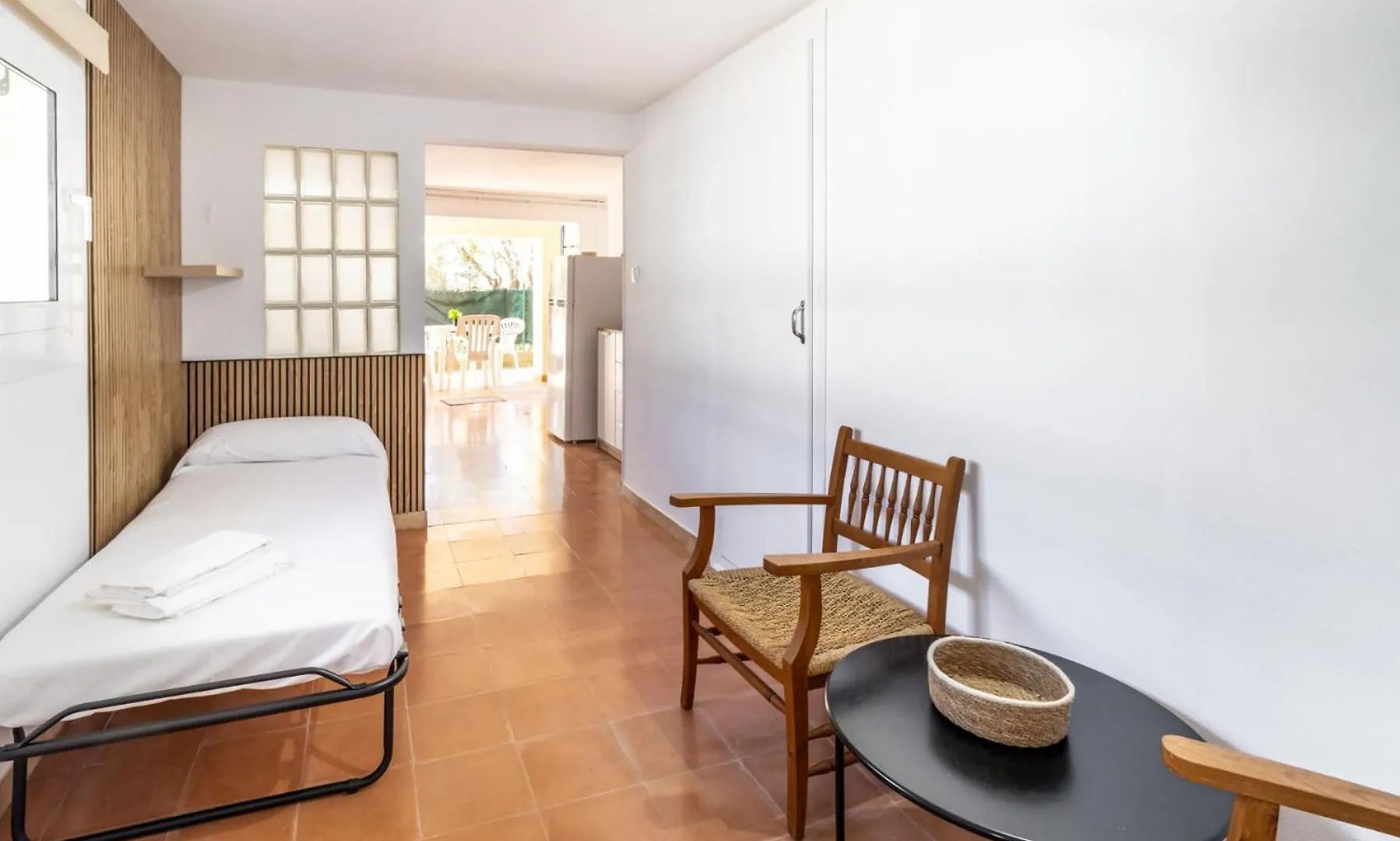 Apartment Grifeu 15 Apartamento Pequeno Con Patio