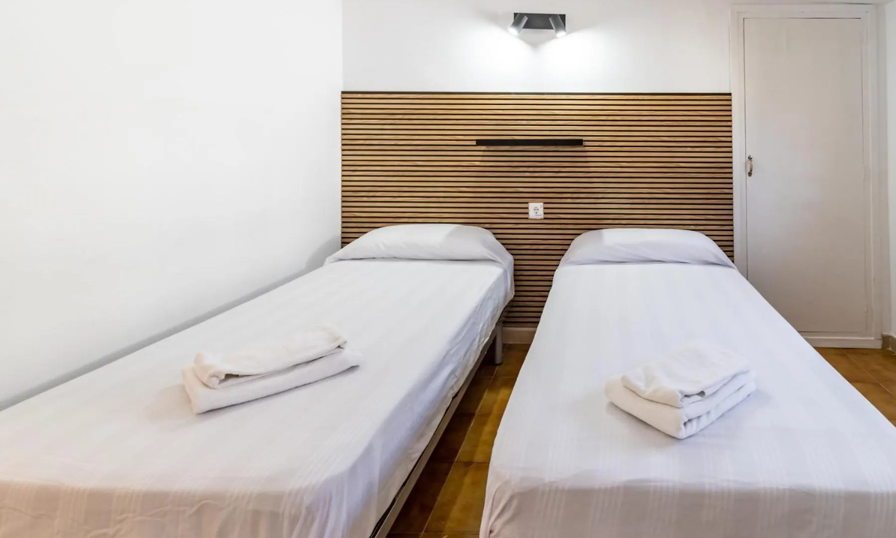 Apartmán Grifeu 15 Apartamento Pequeno Con Patio Španělsko